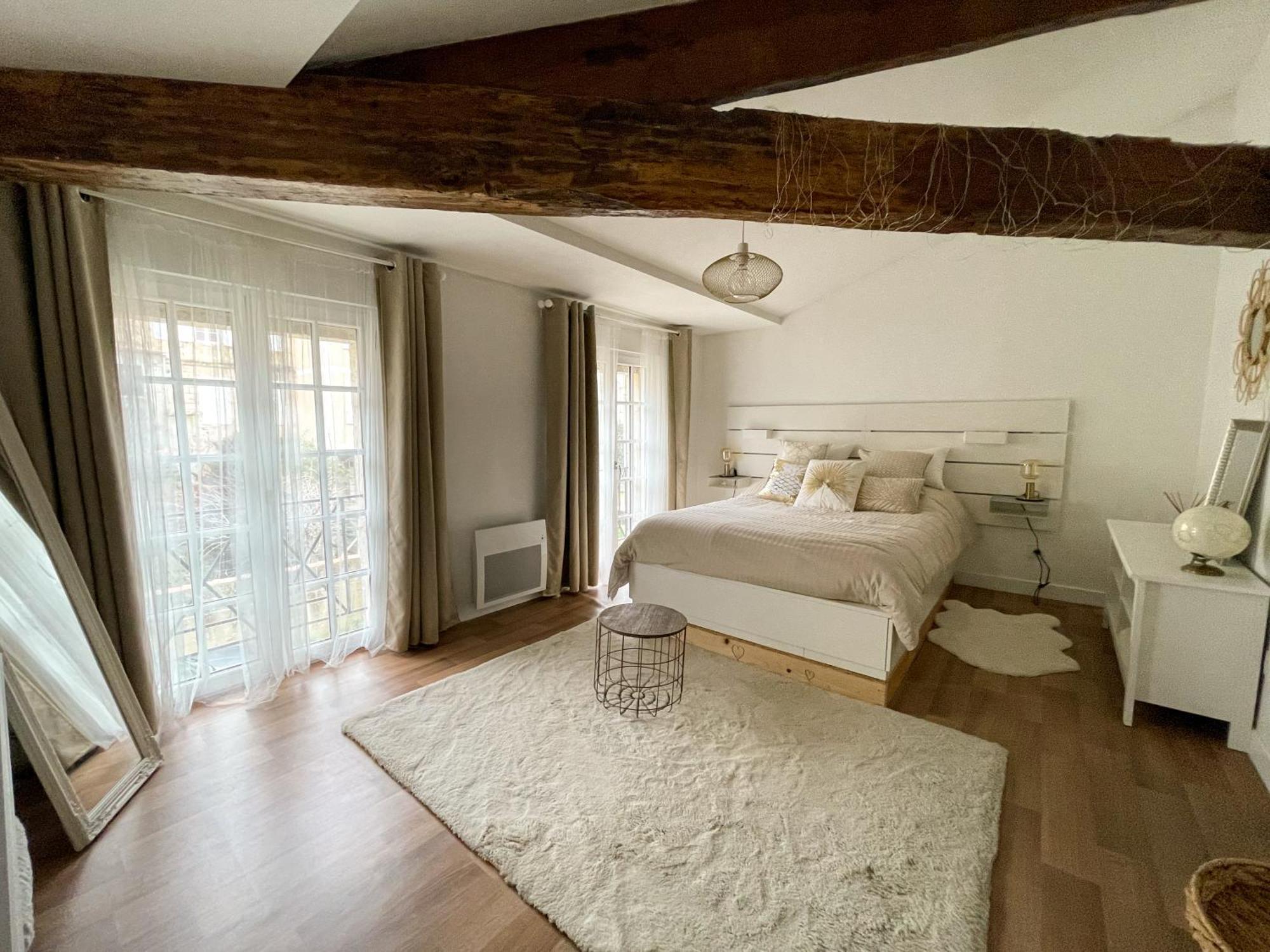 Maison + Parking Prive Au Coeur Angouleme 60M2 Luaran gambar