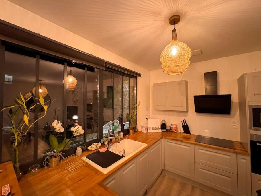 Maison + Parking Prive Au Coeur Angouleme 60M2 Luaran gambar